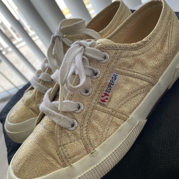 Superga sneakers size 6 perfect conditions - Picture 9 of 10
